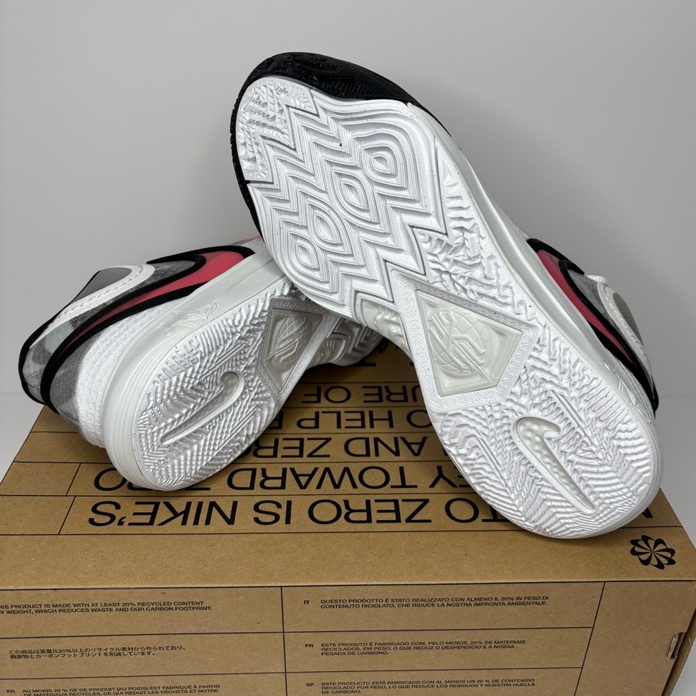 ‼️SOLD‼️Kyrie 8 White University Red - Picture 6 of 8